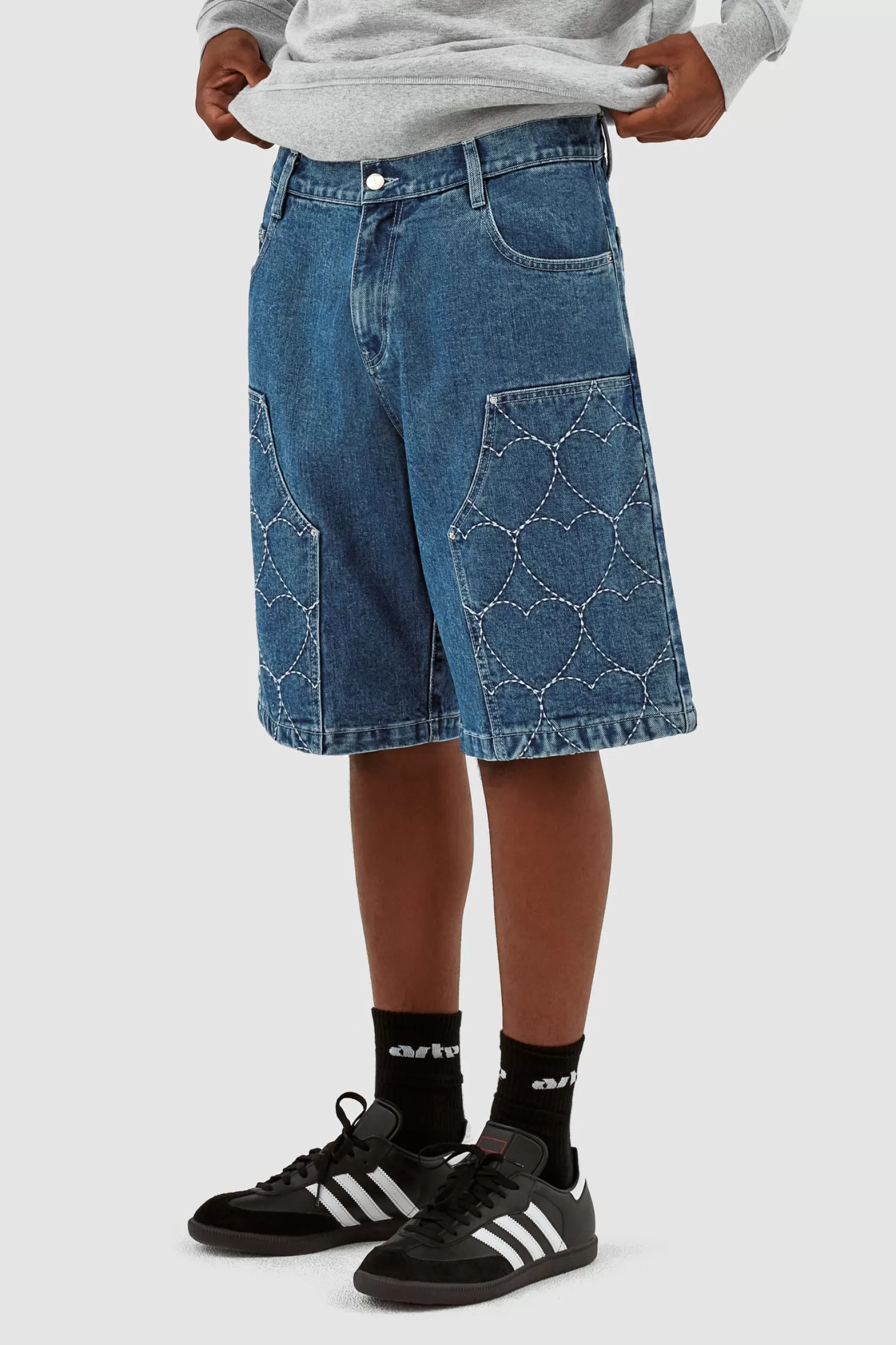 Flash Sale Short Serena Heart Shorts